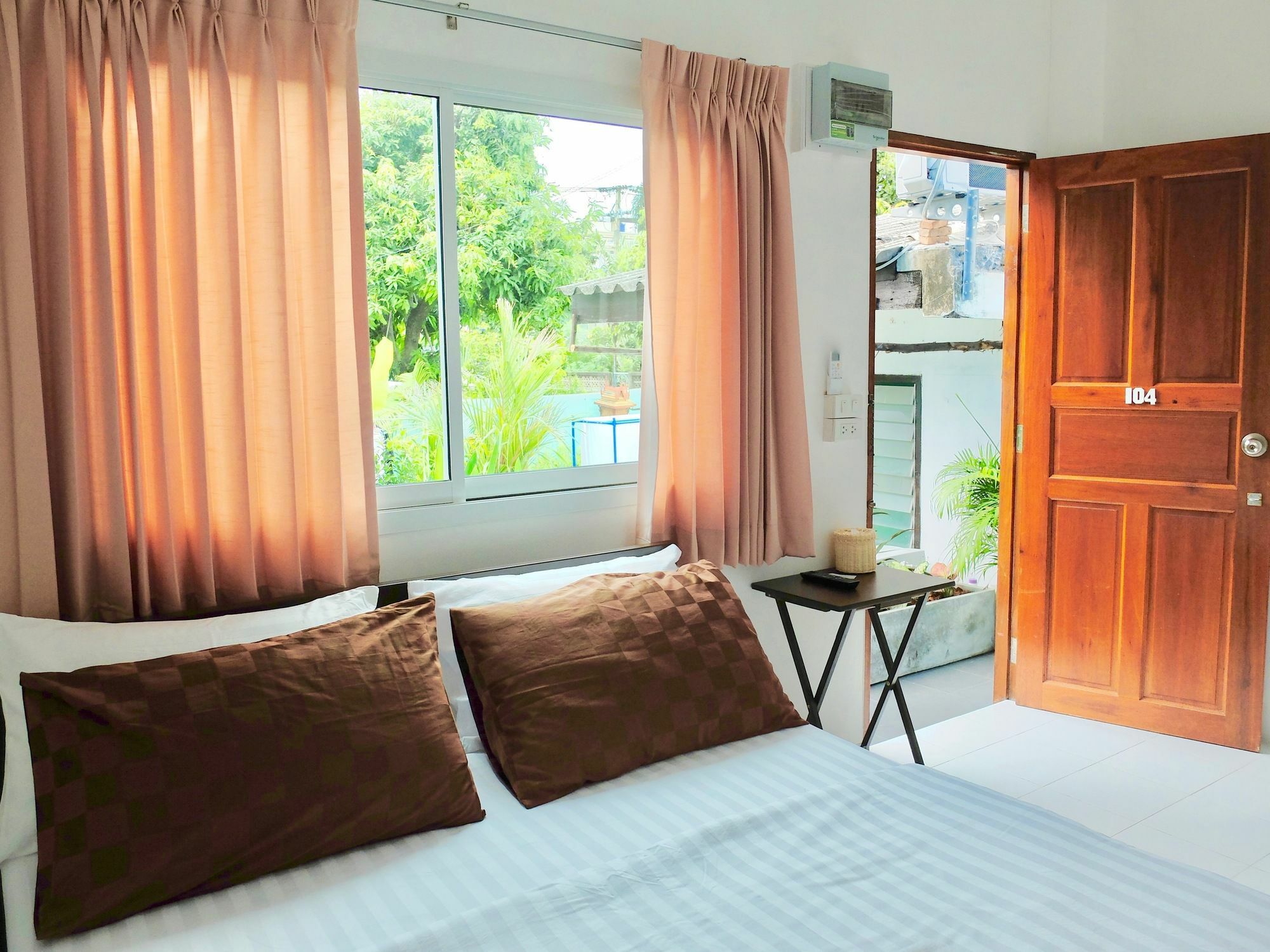We Inn Bangkok Eksteriør bilde